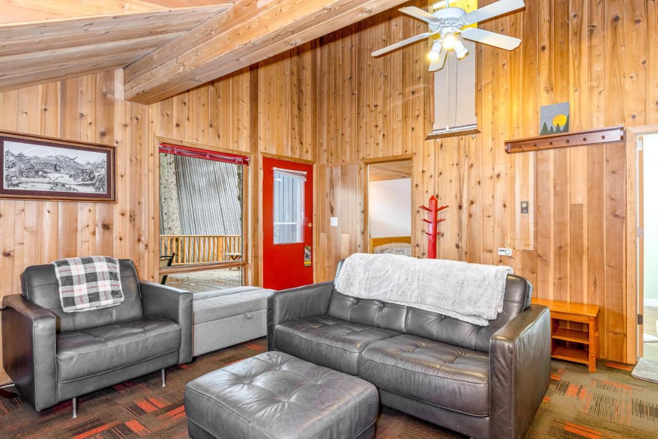 Alpine Meadows Cabin Girdwood Bagian luar foto